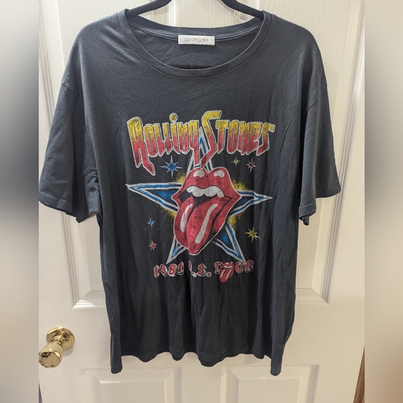 Rolling Stones Daydreamer Boyfriend Tee - Picture 2 of 6